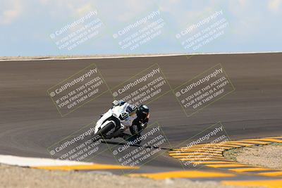 media/Sep-25-2022-CVMA (Sun) [[ee08ed6642]]/Race 8 Supersport Middleweight Shootout/